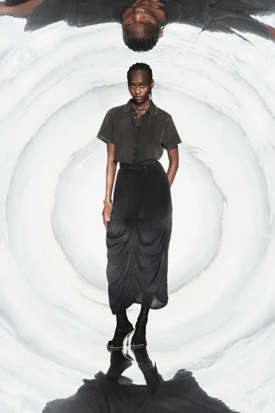 Look 9